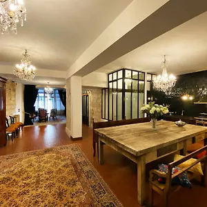 Apartment L'heure Bleue - Charme Et Histoire Au Coeur D'avignon