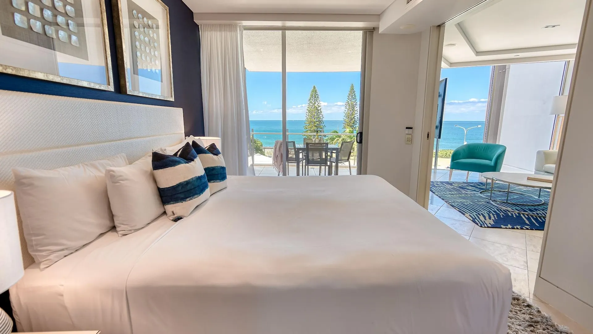 Resort Oceans Mooloolaba Hotel