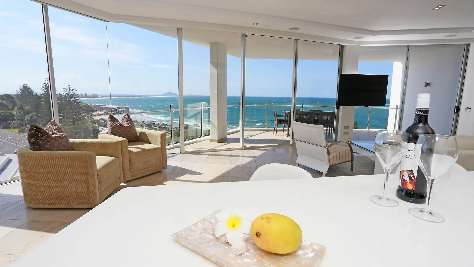 Oceans Mooloolaba Hotel 5*,