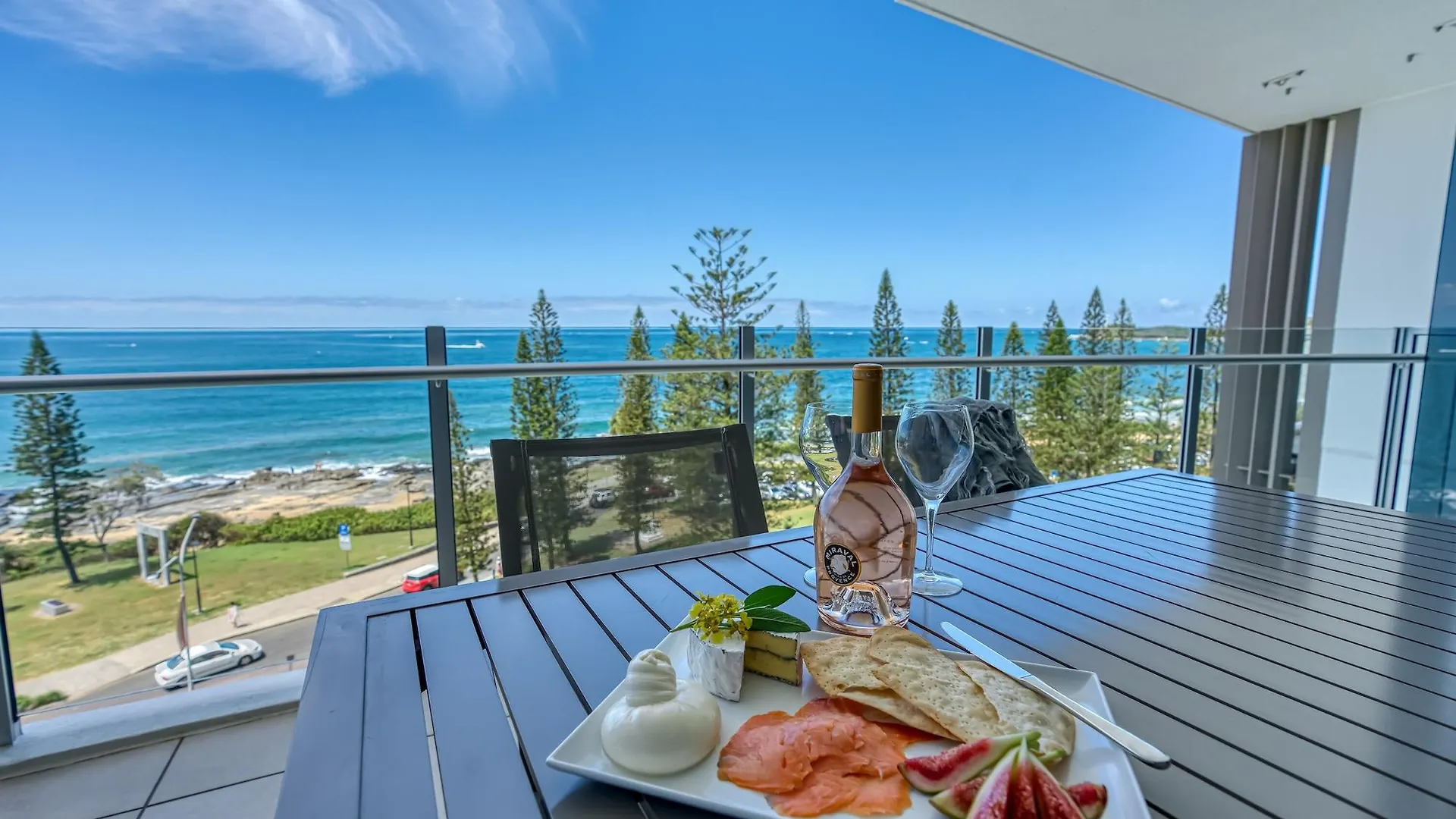 Resort Oceans Mooloolaba Hotel